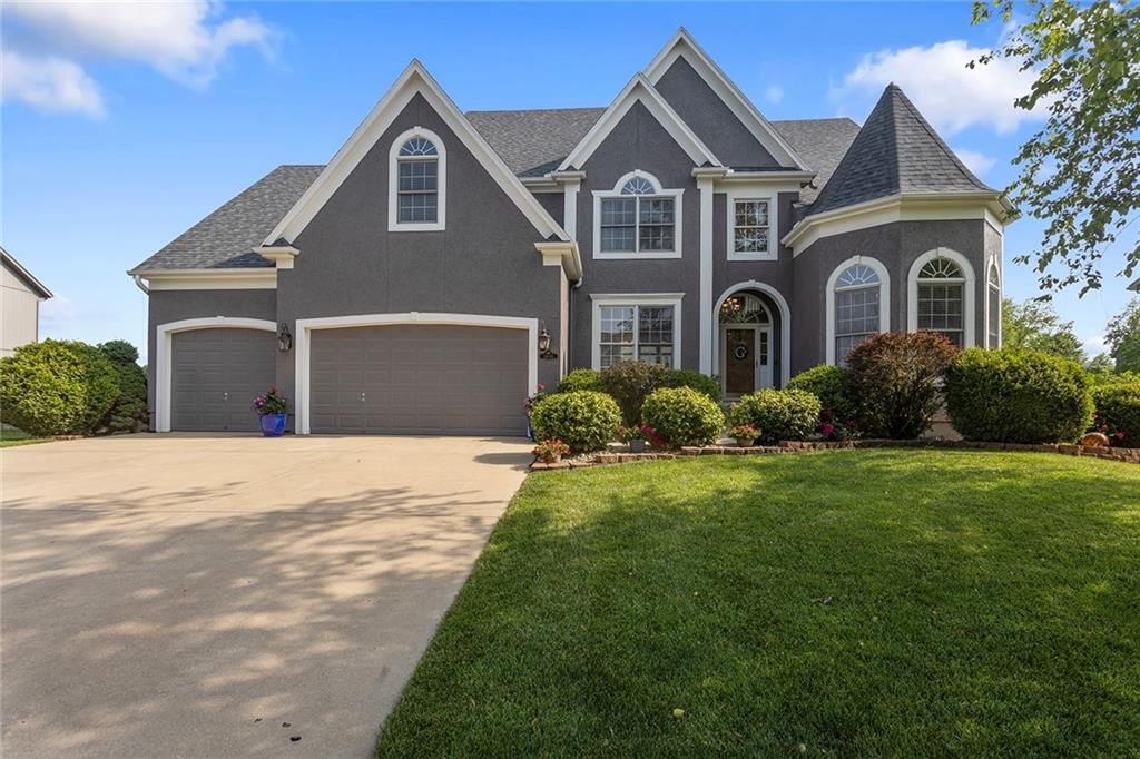 26031 W 150th Street, Olathe, KS
