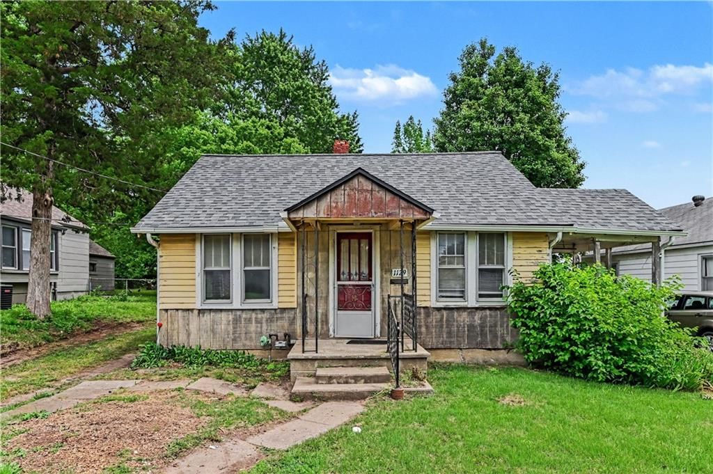 1129 S Dodgion Avenue, Independence, MO