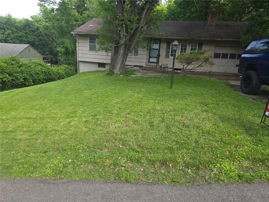 105 E 96th Street, Kansas City, MO