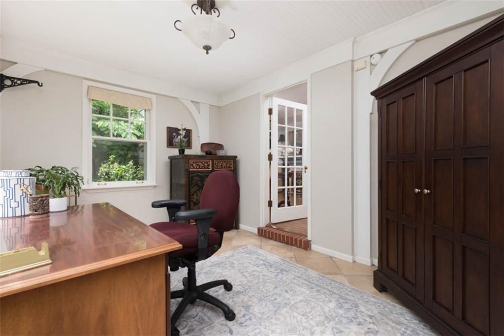 8033 Meadow Lane — photo 8