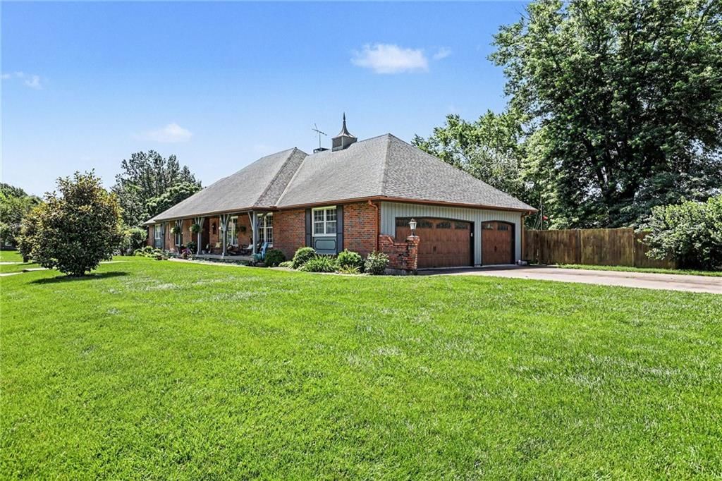 2103 Continental Avenue, Harrisonville