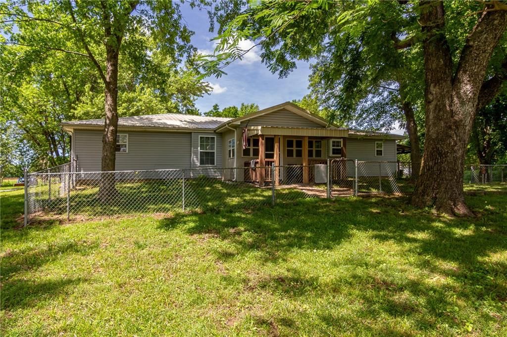 3315 Lostine Road — photo 1