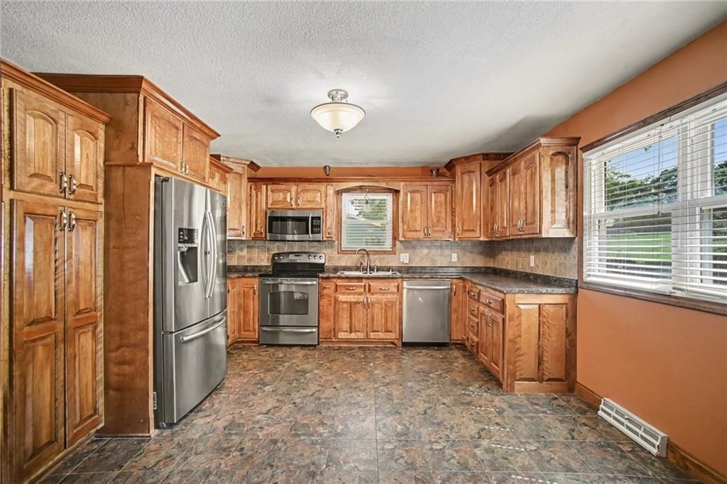 5808 Pleasant Avenue — photo 7