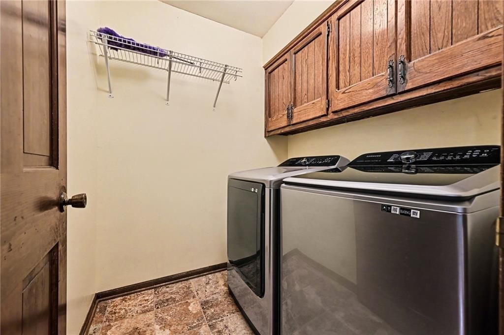 9711 Betsy Ross Lane — photo 20