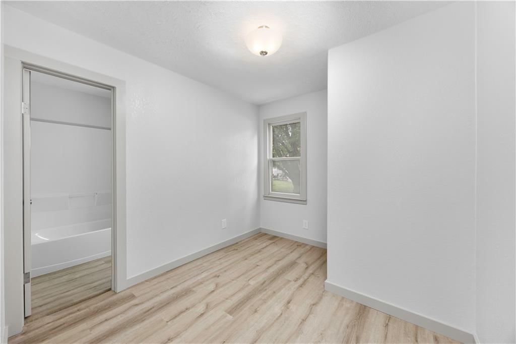 3787 CR 4055 — photo 26