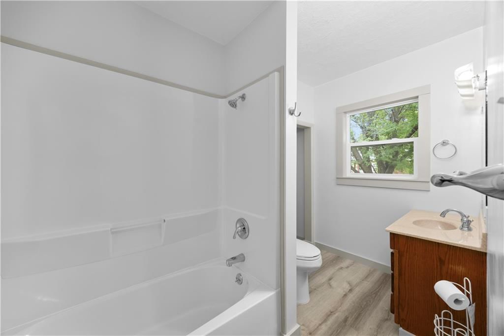 3787 CR 4055 — photo 28