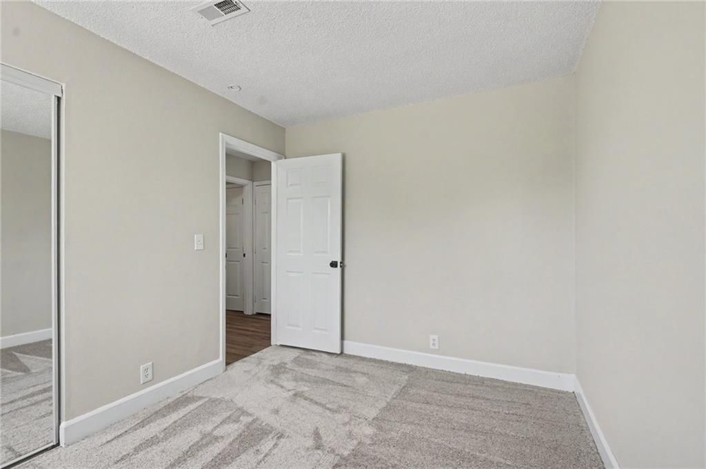2527 Morningside Drive — photo 11