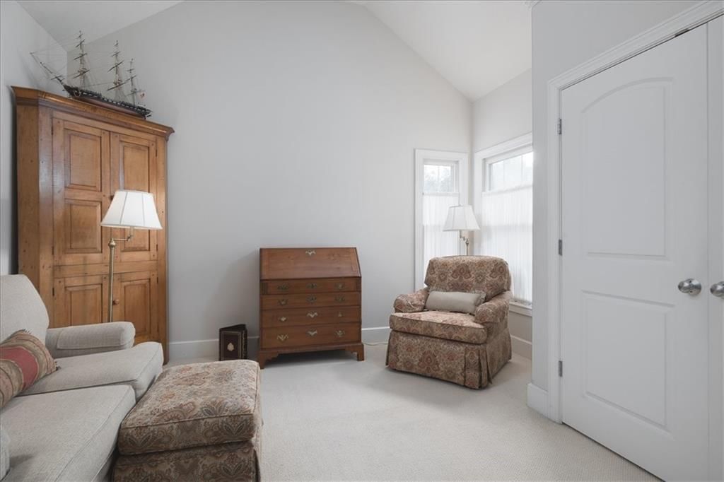 5819 Longleaf Drive — photo 14