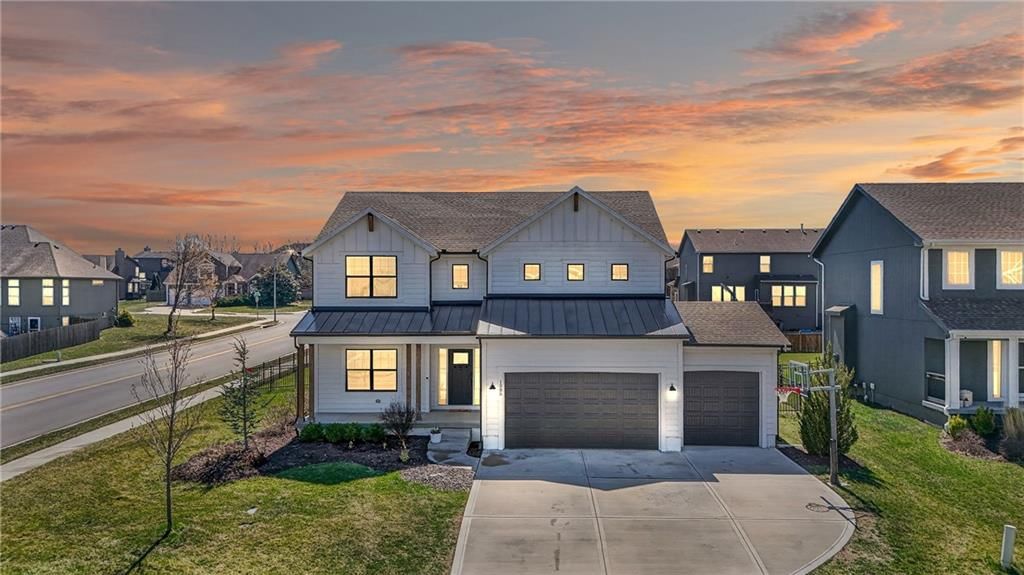 1505 SW Georgetown Drive, Lee's Summit, MO