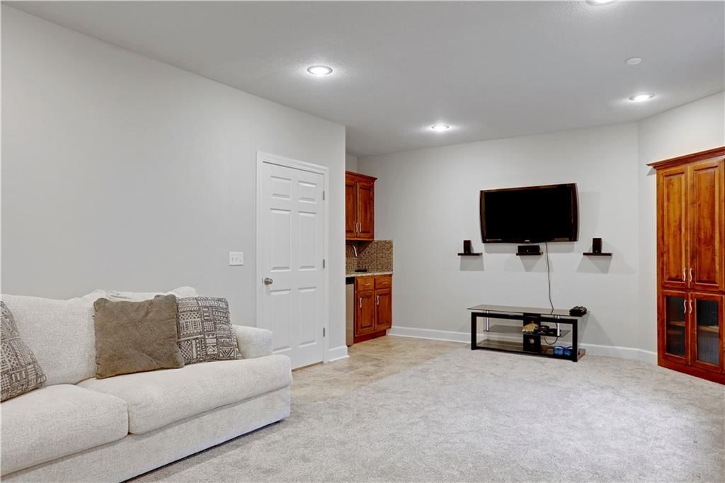 14761 S Turnberry Street — photo 35