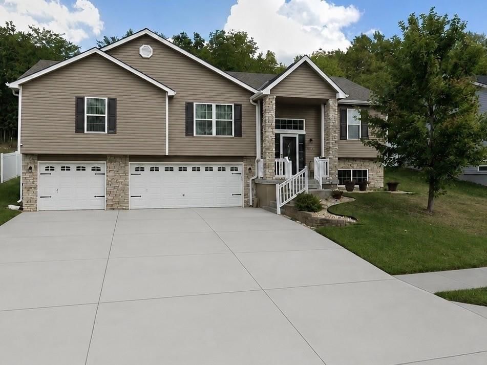 623 S Kisner Drive, Independence, MO