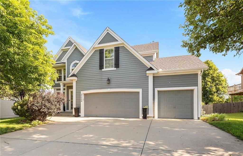 21006 W 48th Street, Shawnee, KS