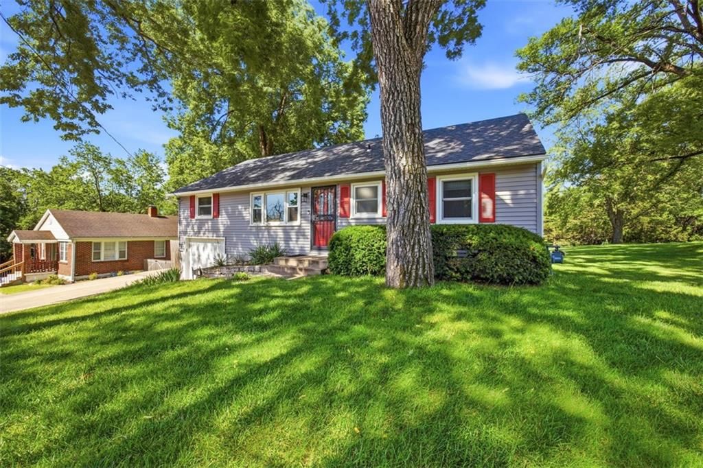 4816 Goodman Street, Shawnee, KS