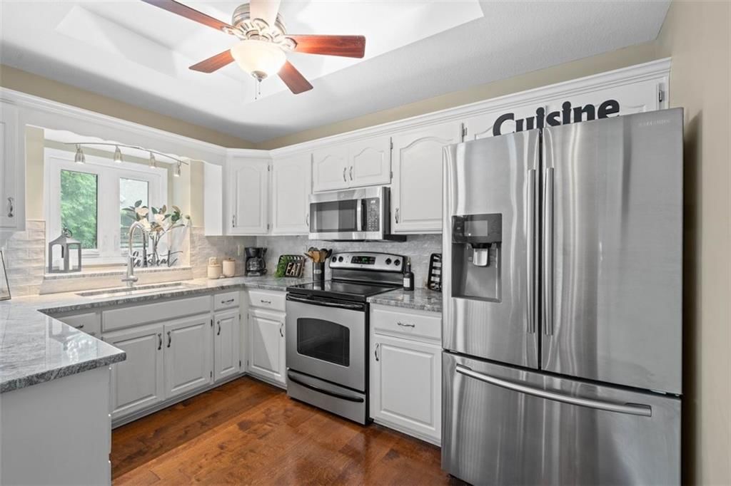 2112 NE Springbrook Street — photo 13