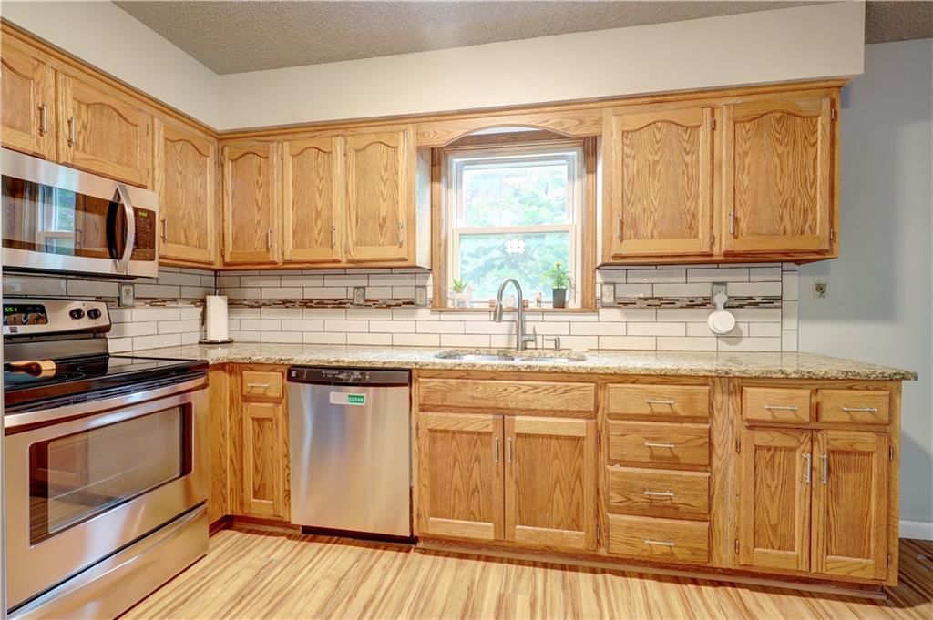 1808 SE 3rd Street — photo 3