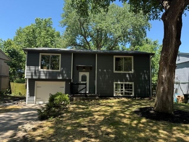 2533 Bonanza Street, Lawrence