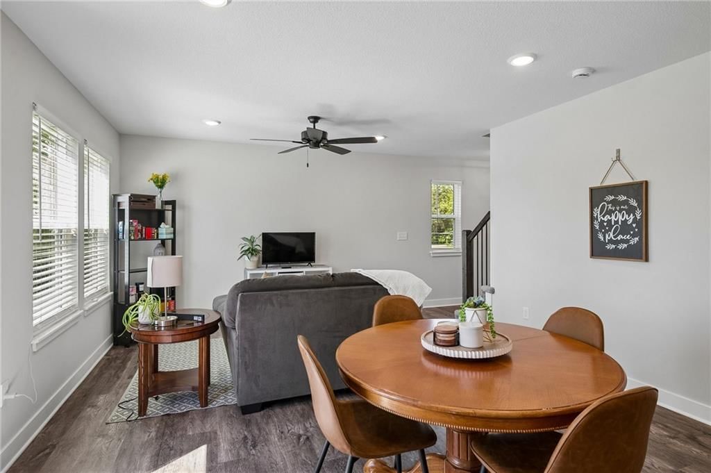 5232 N Cambridge Avenue — photo 10