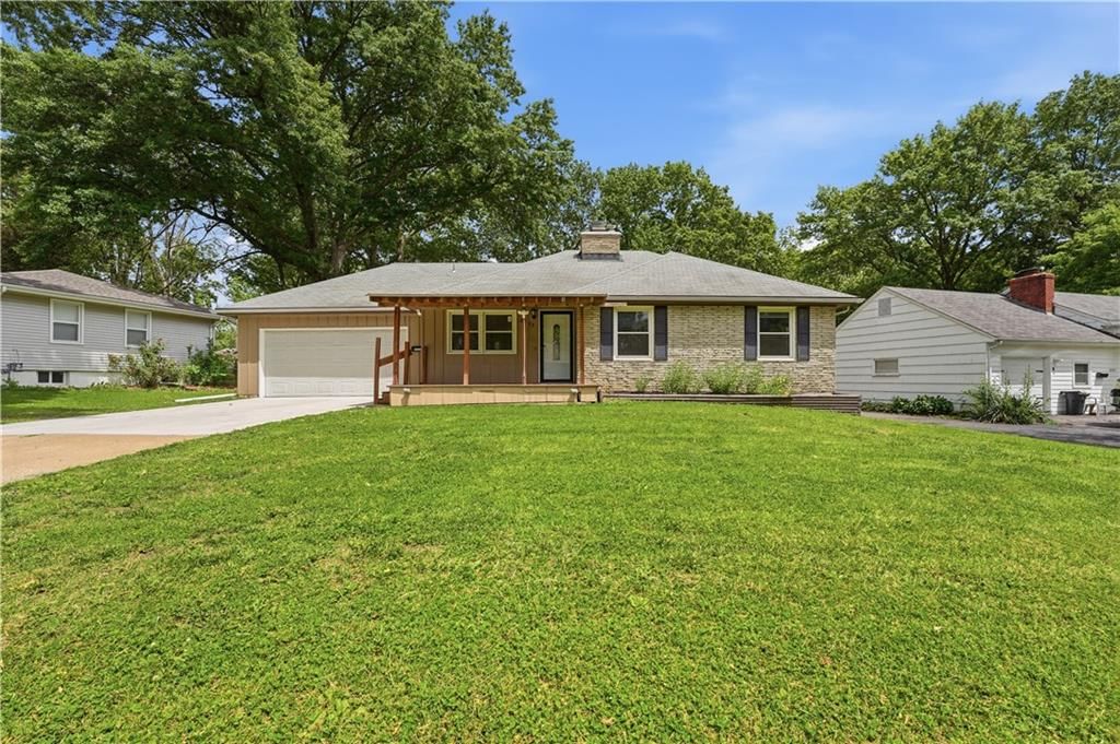 8003 Evanston Avenue, Raytown, MO