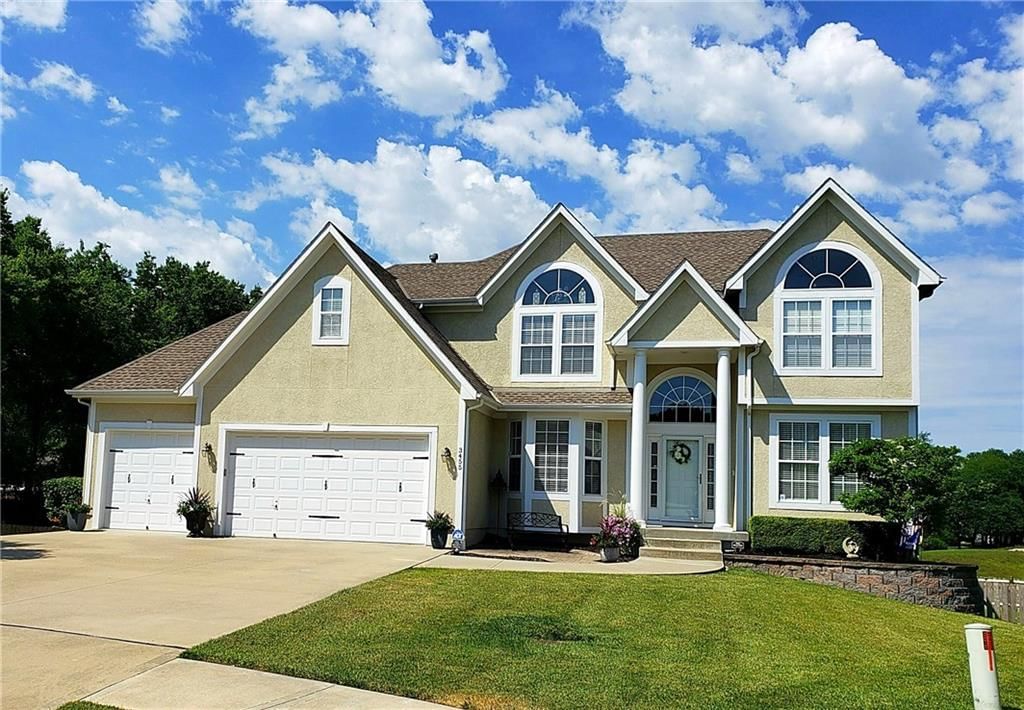 3455 SW WINDEMERE Drive, Lee's Summit, MO