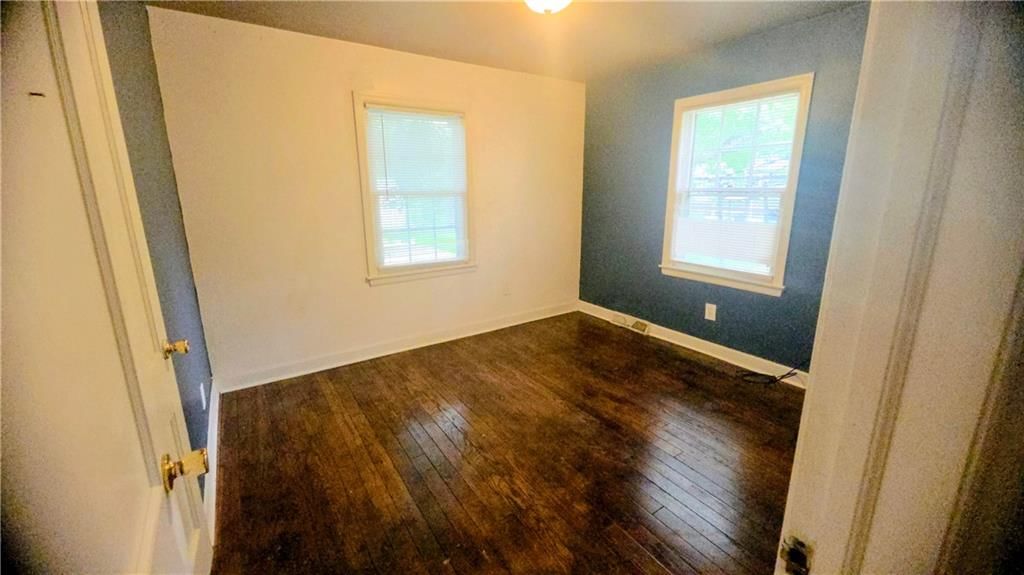 1312 W 29th Street — photo 4