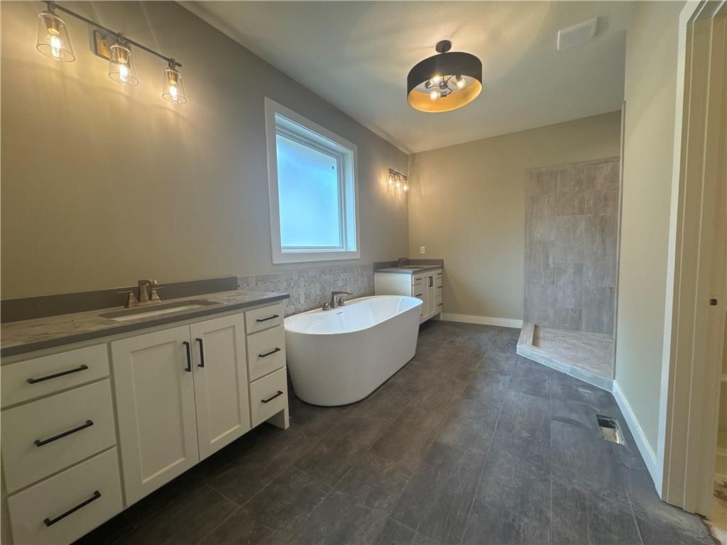 2717 NE 91st Place — photo 15