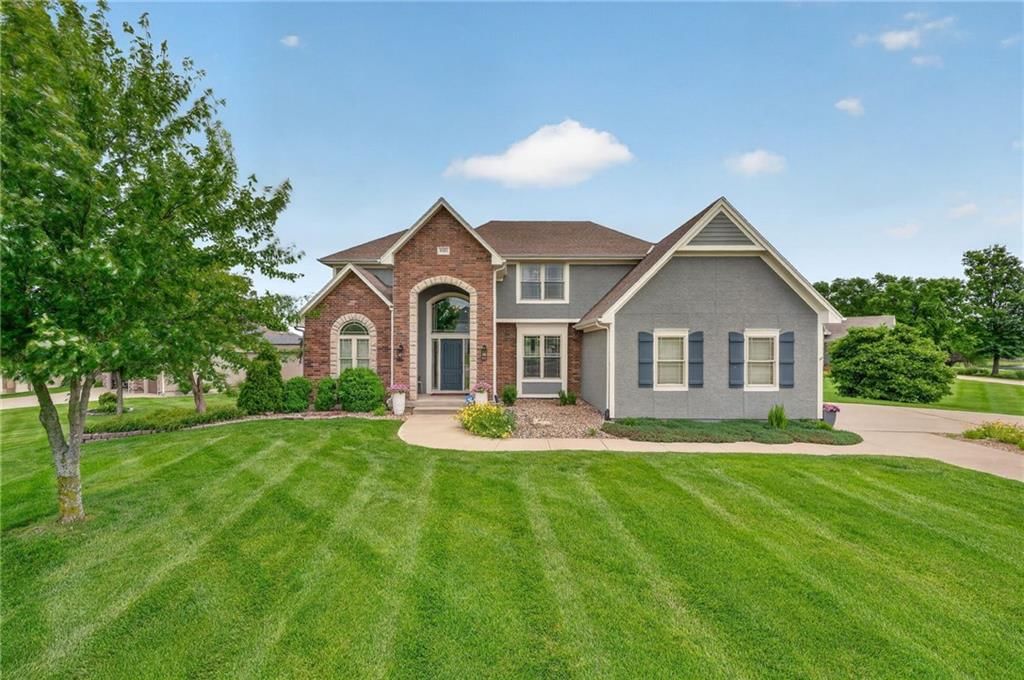 4525 Admiral Byrd Drive, Lee's Summit, MO