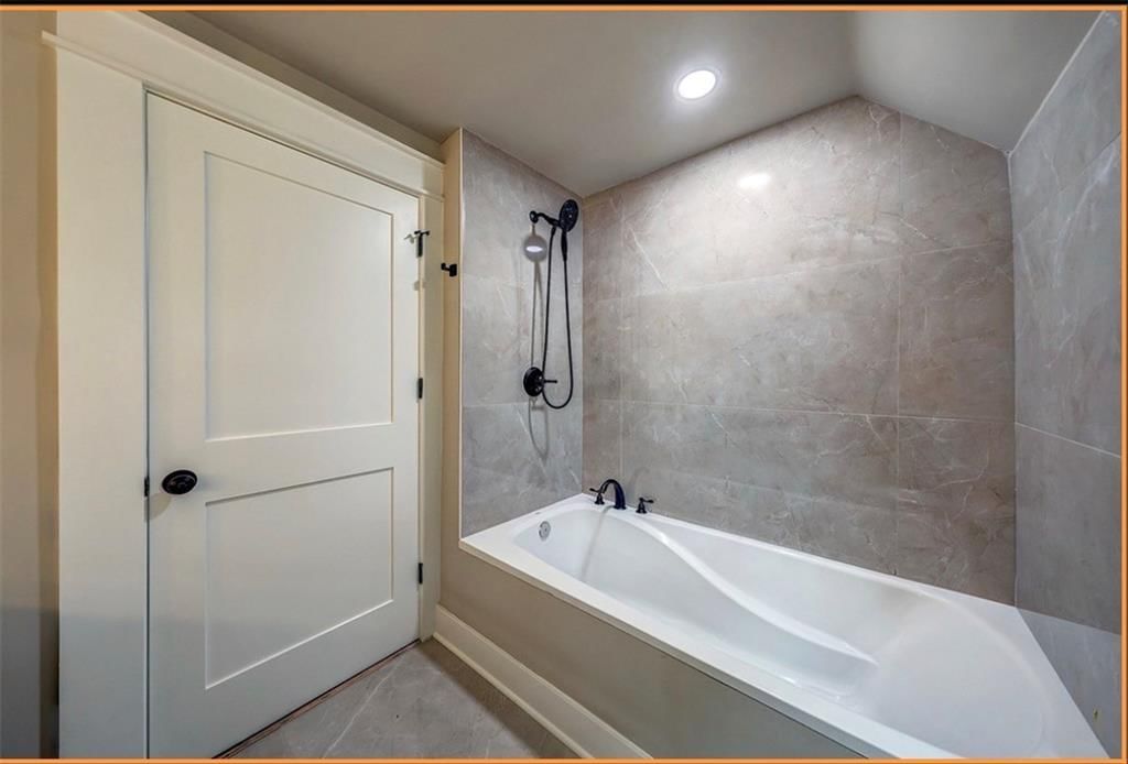10015 Johnson Drive — photo 38