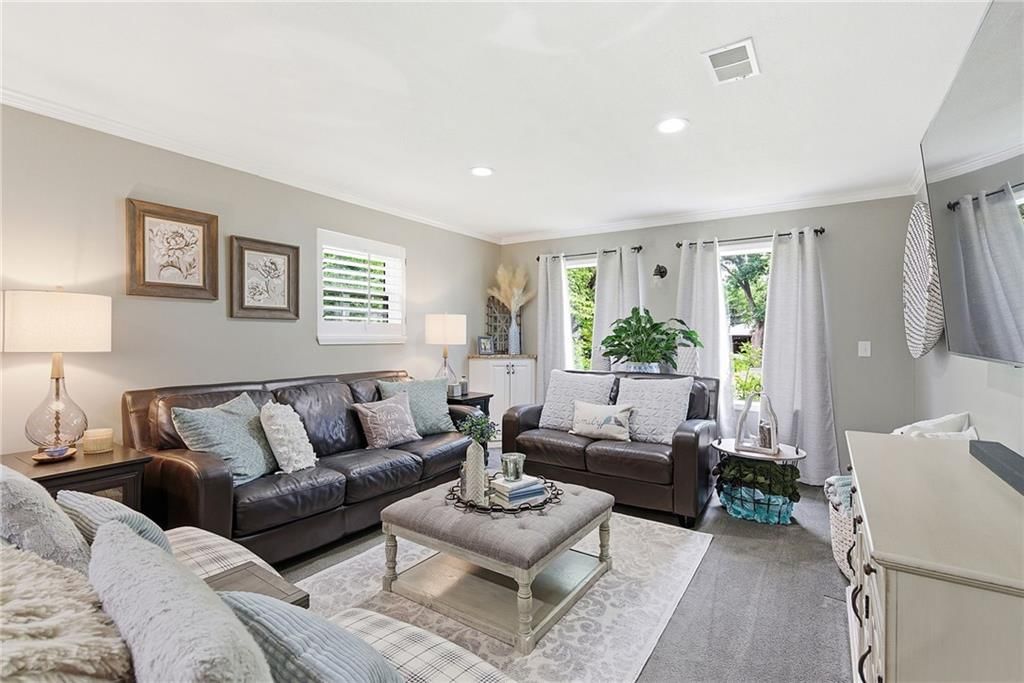 2229 W 121st Street — photo 33