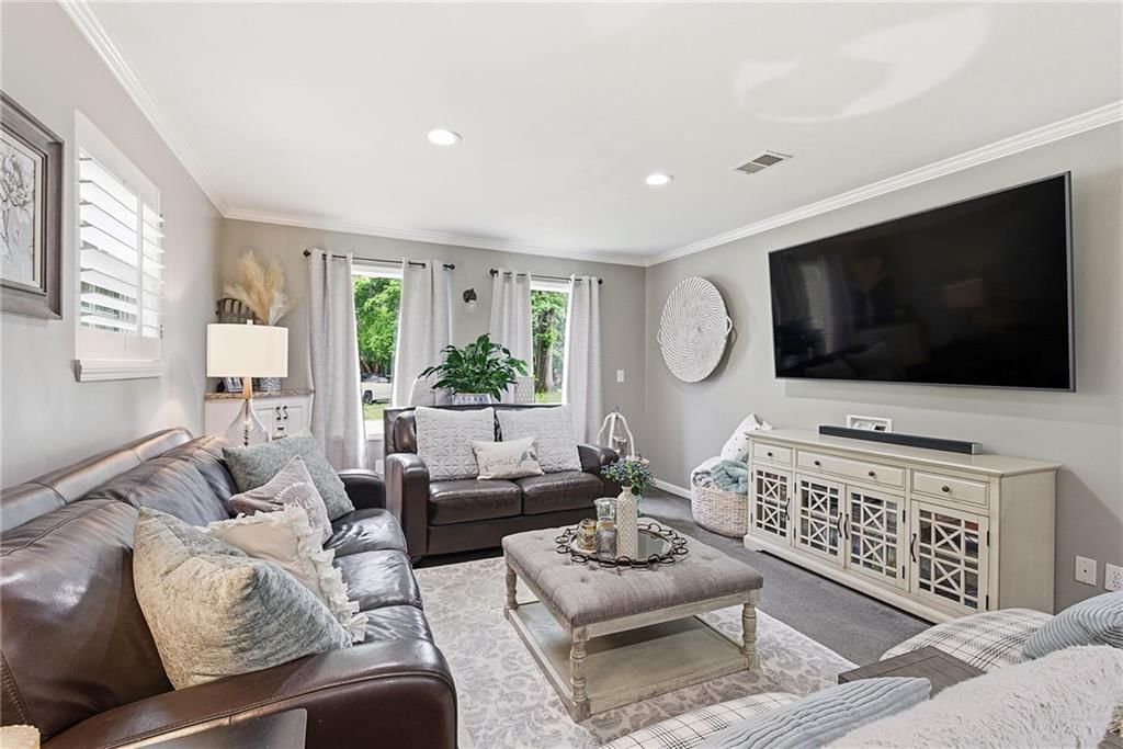 2229 W 121st Street — photo 34