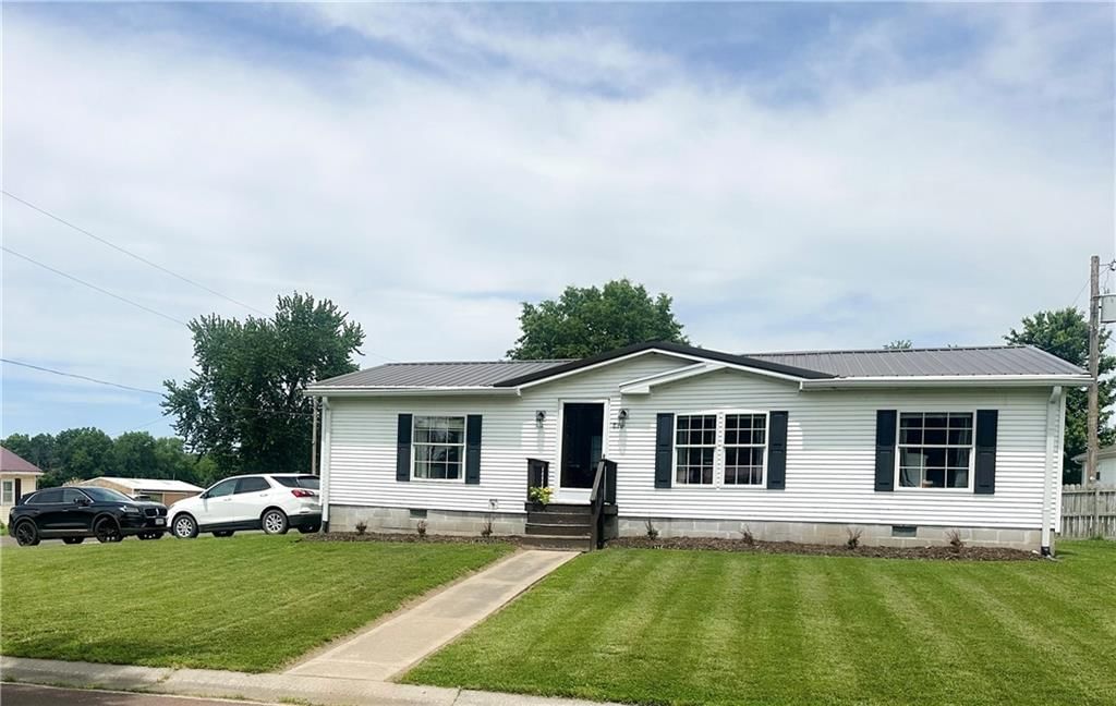 816 McGowan Street, Brookfield