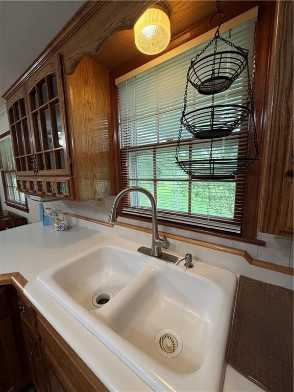 1712 S Holbrook Street — photo 7