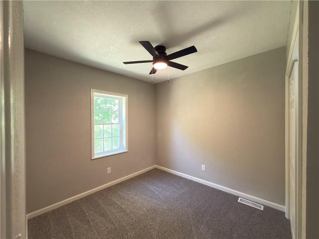 2701 Karnes Road — photo 14