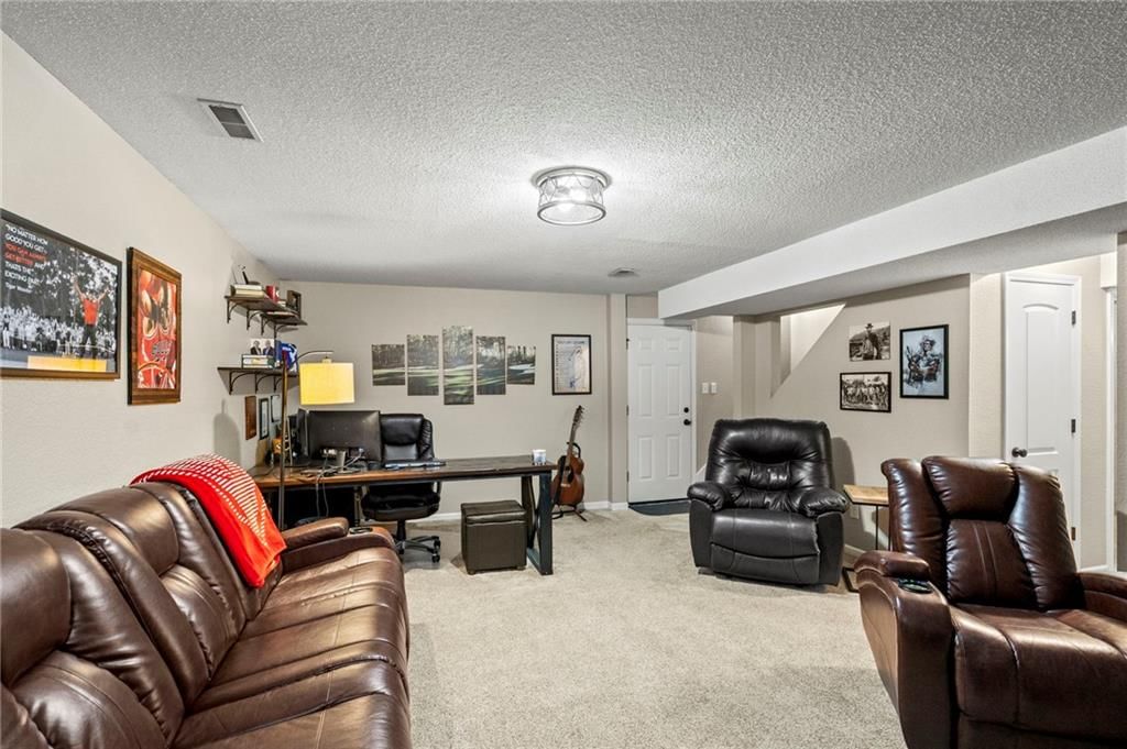2108 SW Brookshire Drive — photo 30