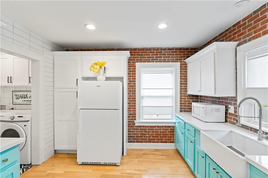 7444 Summit Street — photo 27