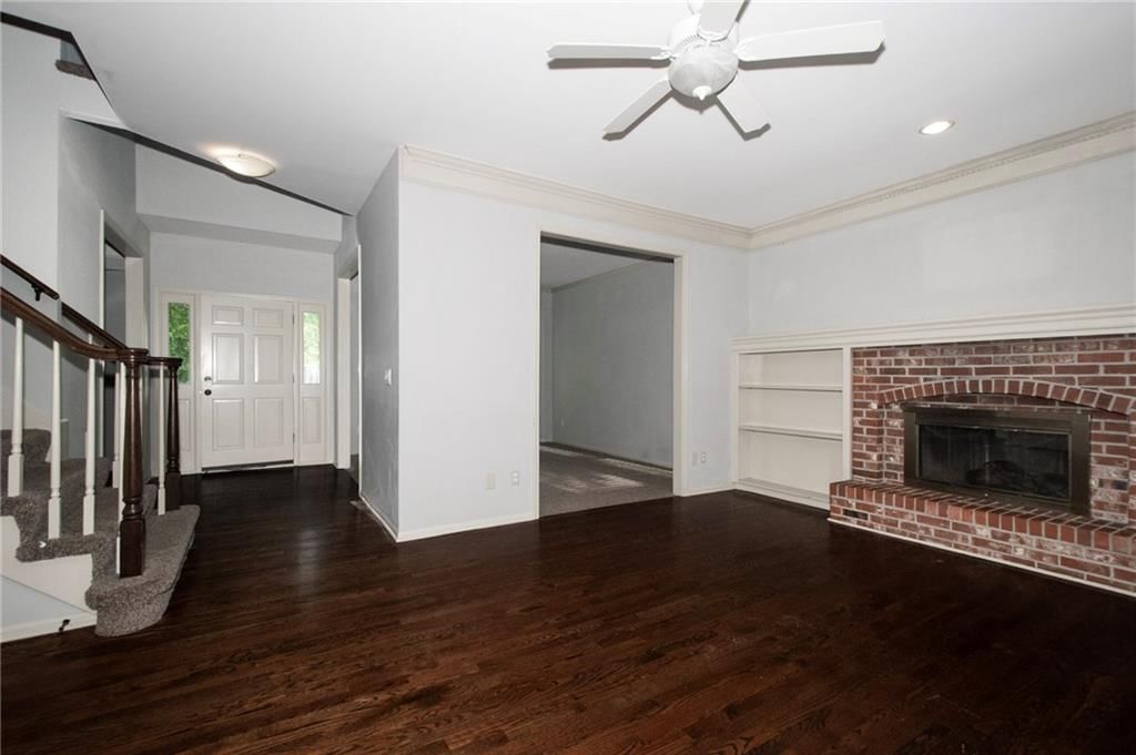 15715 Beverly Street — photo 10