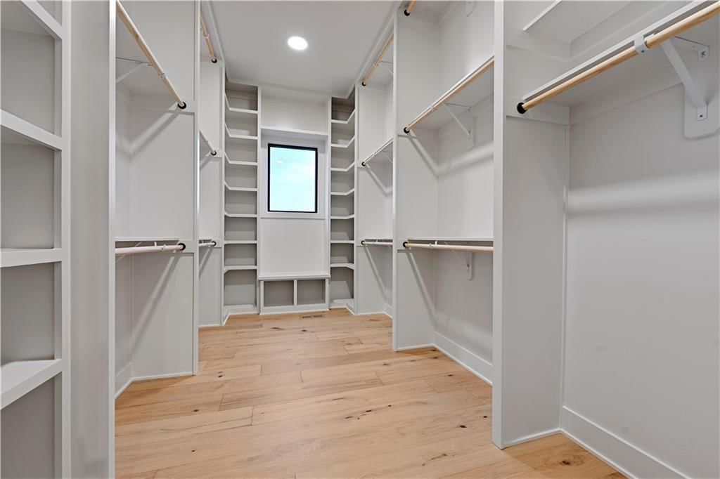 17029 Parkhill Street — photo 11