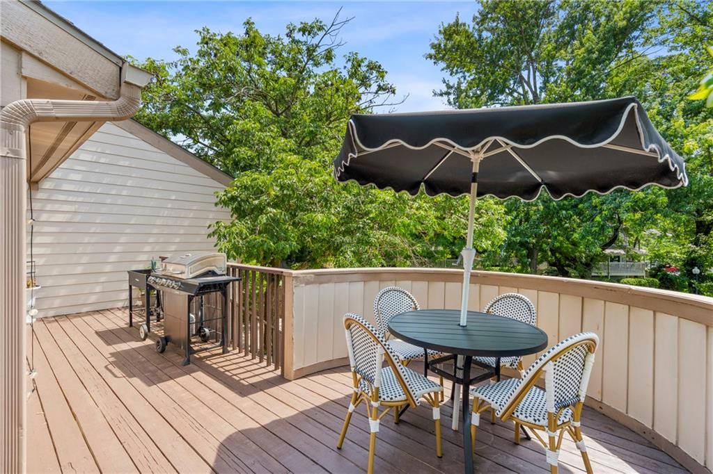 6130 Hodges Drive — photo 7