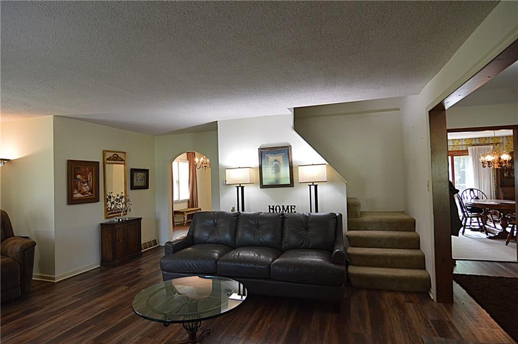 13905 Leavenworth Road — photo 6