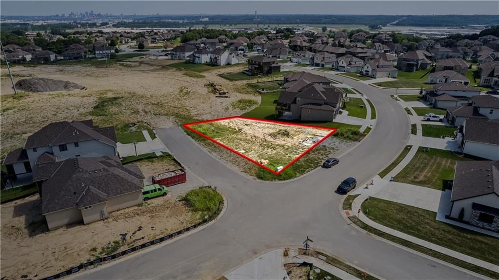 5168 NW 47th Terrace, Riverside, MO