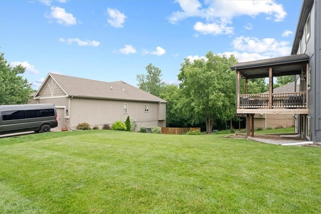 1304 ASHDOWN Circle — photo 34