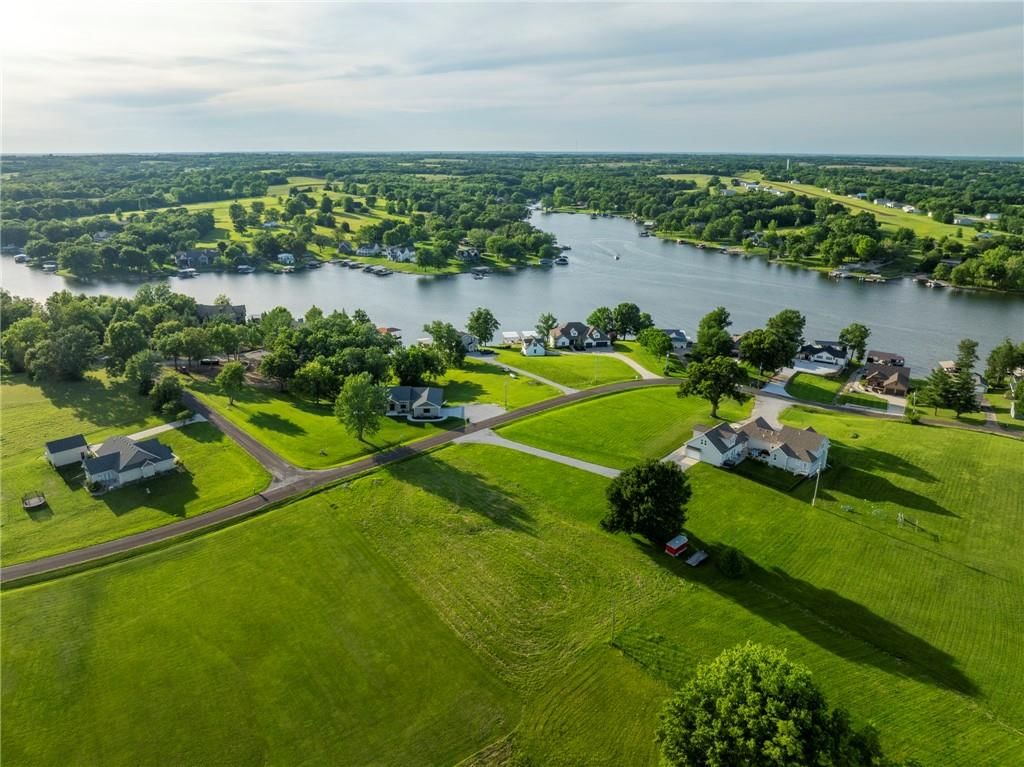 Lot 2425 and Lo Lake Viking Terrace — photo 4