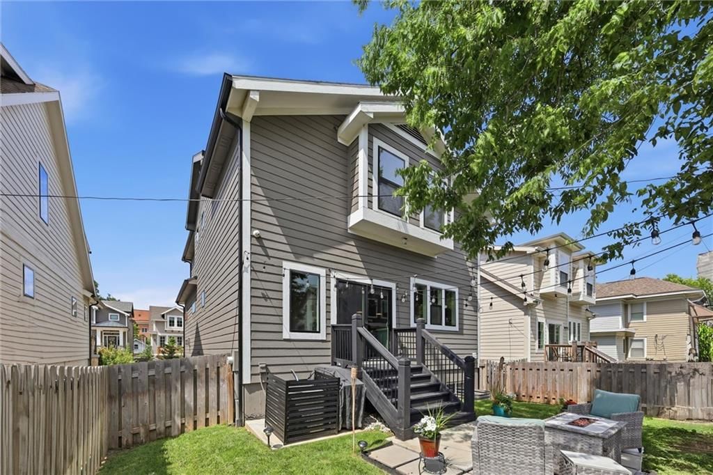 711 Corbin Terrace — photo 29