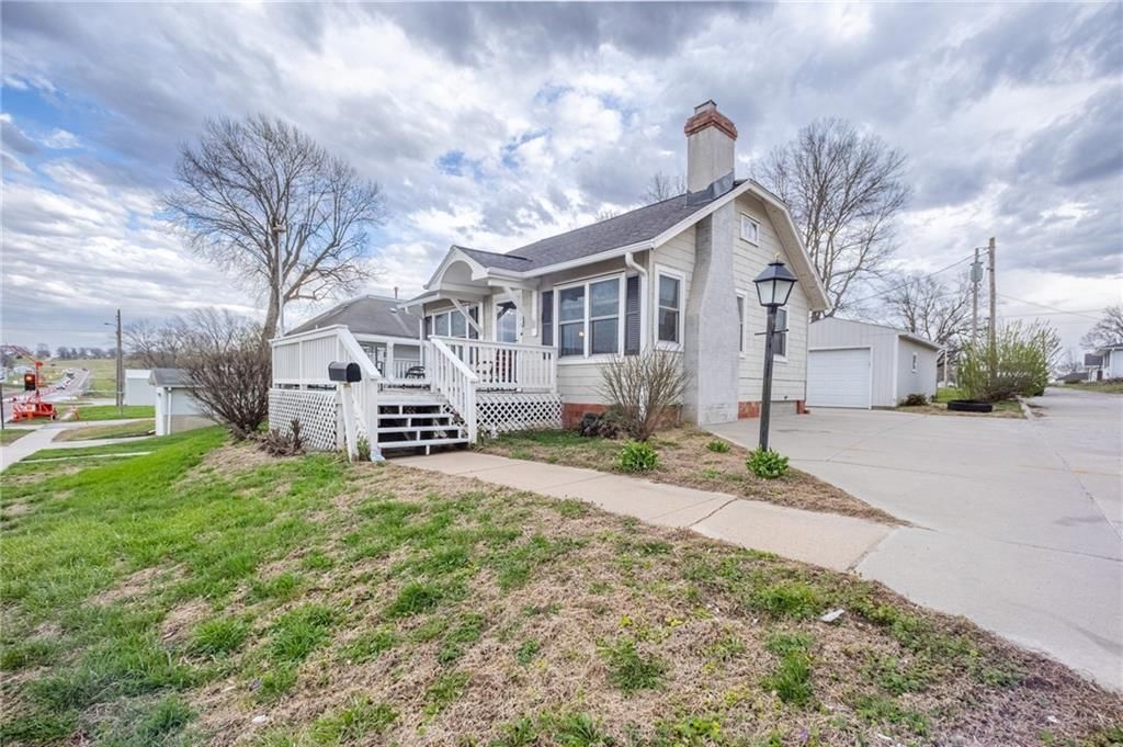 106 US 136 E Highway, Rock Port
