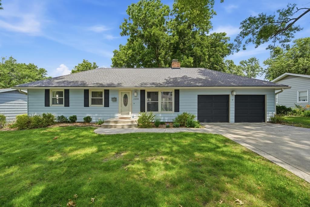 13218 W 96th Street, Lenexa, KS