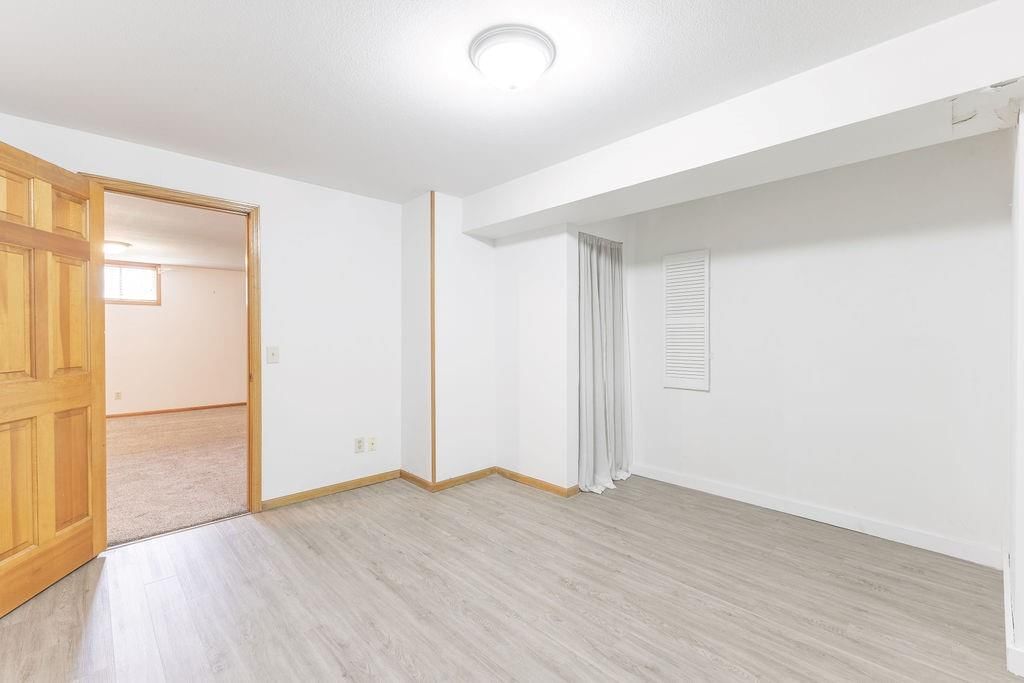 403 N Leonard Road — photo 50