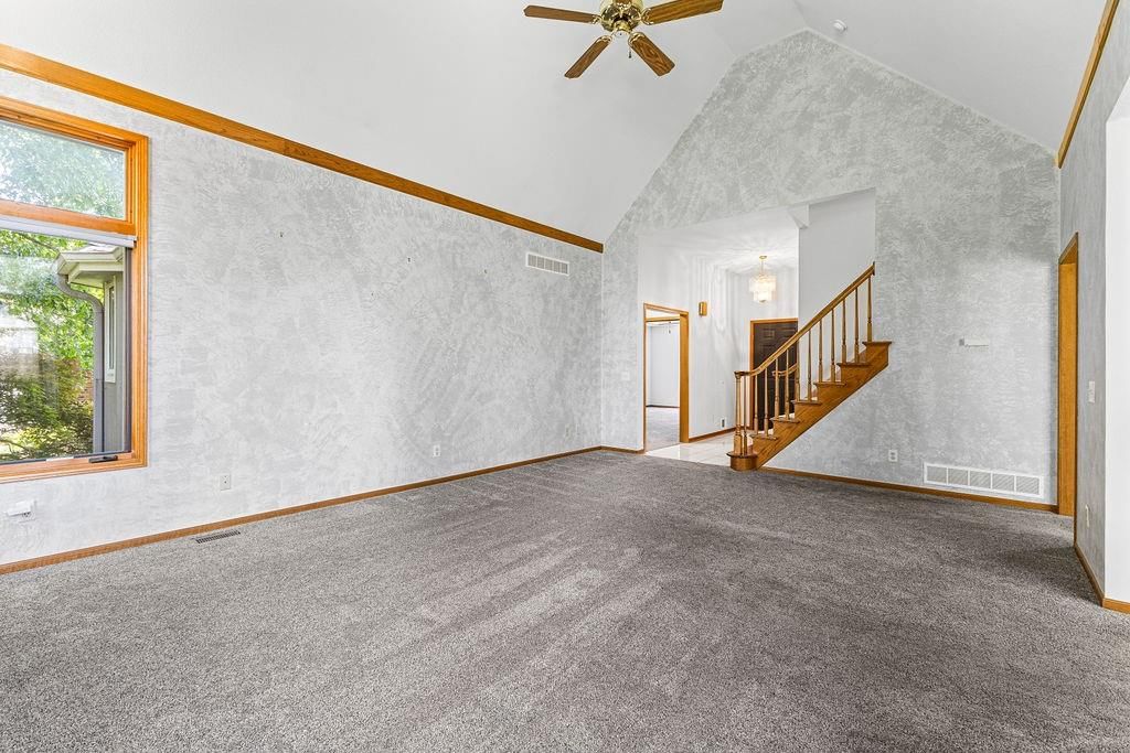 403 N Leonard Road — photo 9