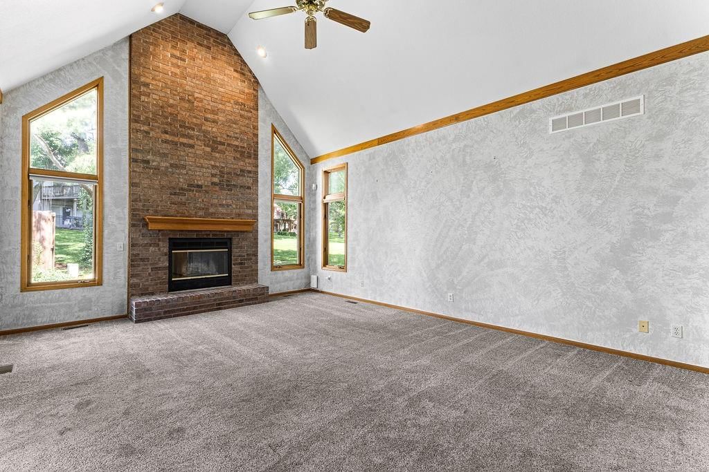 403 N Leonard Road — photo 10