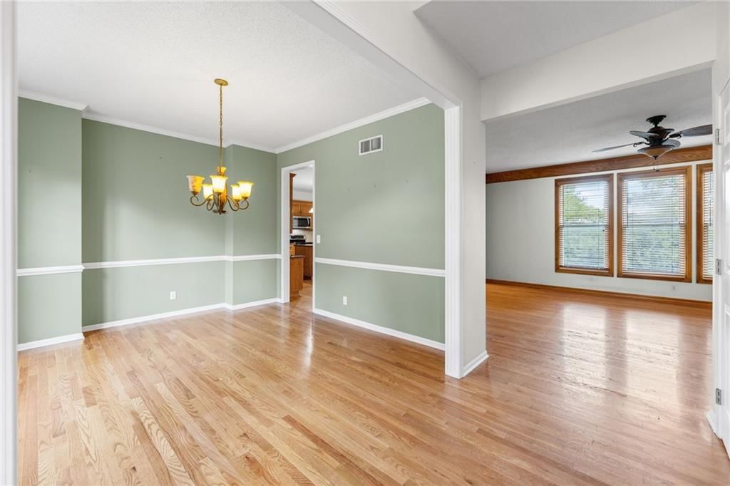 16505 W 80th Terrace — photo 6