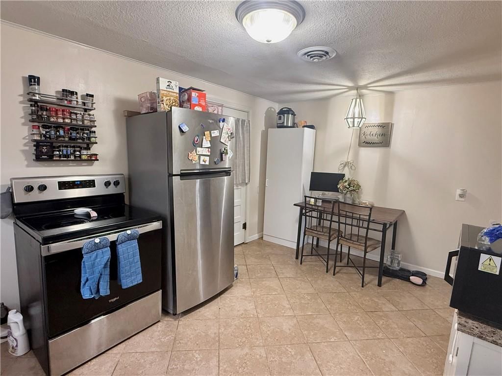 815 Meade Street — photo 11