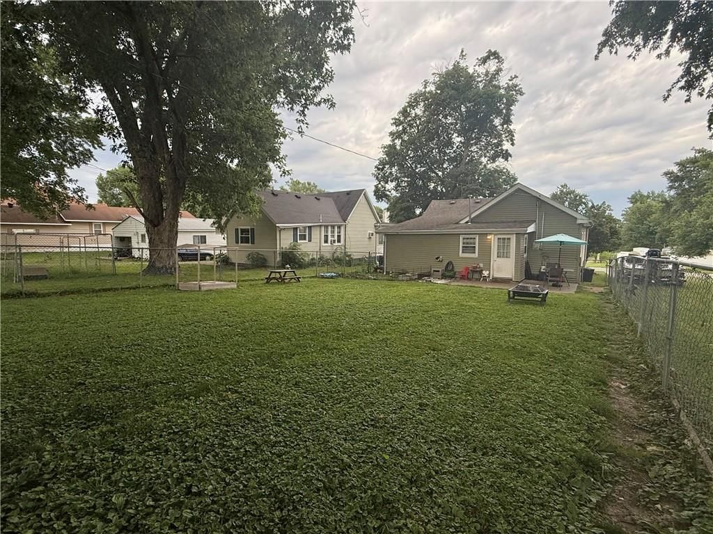 815 Meade Street — photo 4